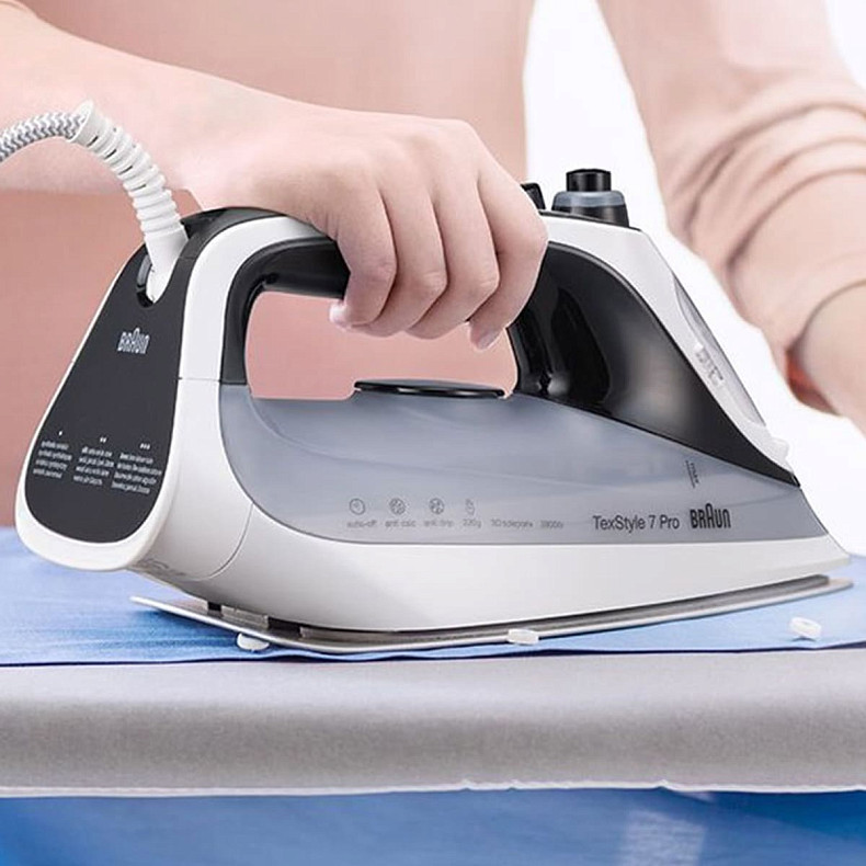 Утюг Braun SI 7149 WB