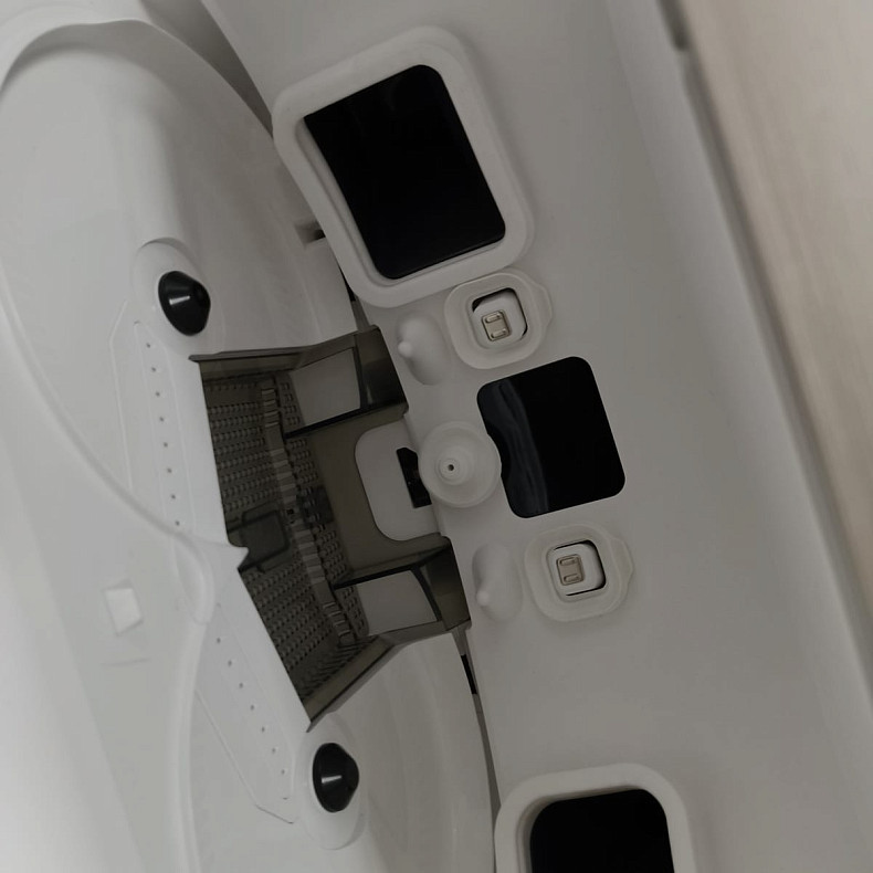 Робот-пилосос миючий Dreame X50 Ultra Complete White  -  Уцінка