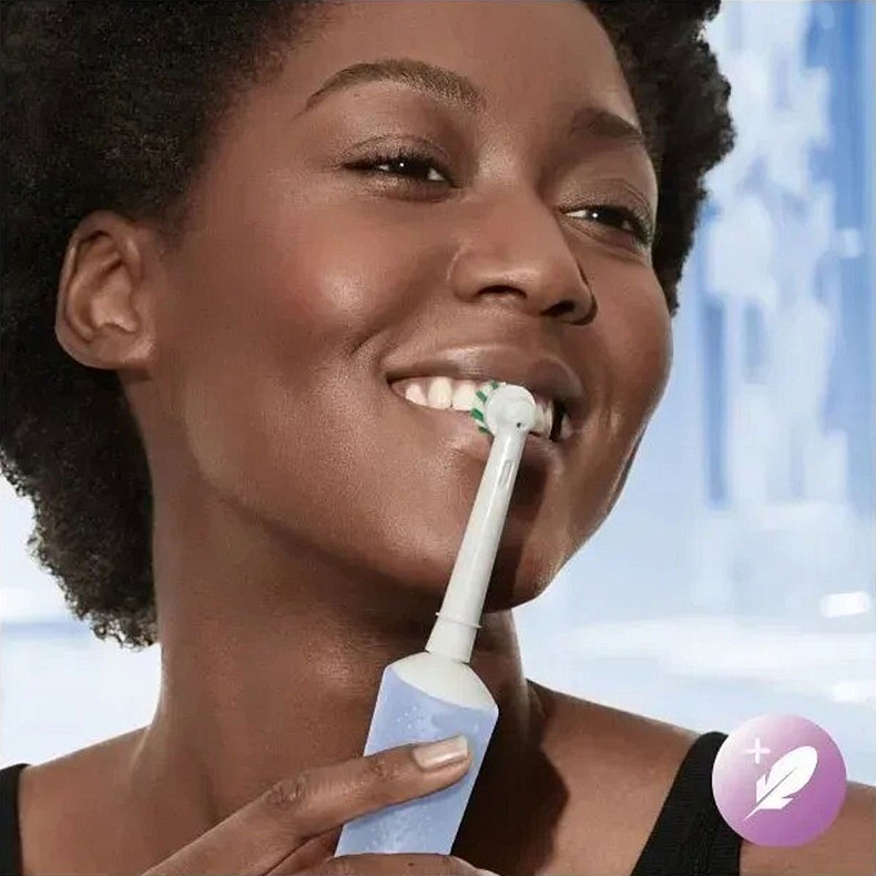Зубна електр. щітка Oral-B Vitality D103.413.3 PRO Protect X Clean Vapor Blue