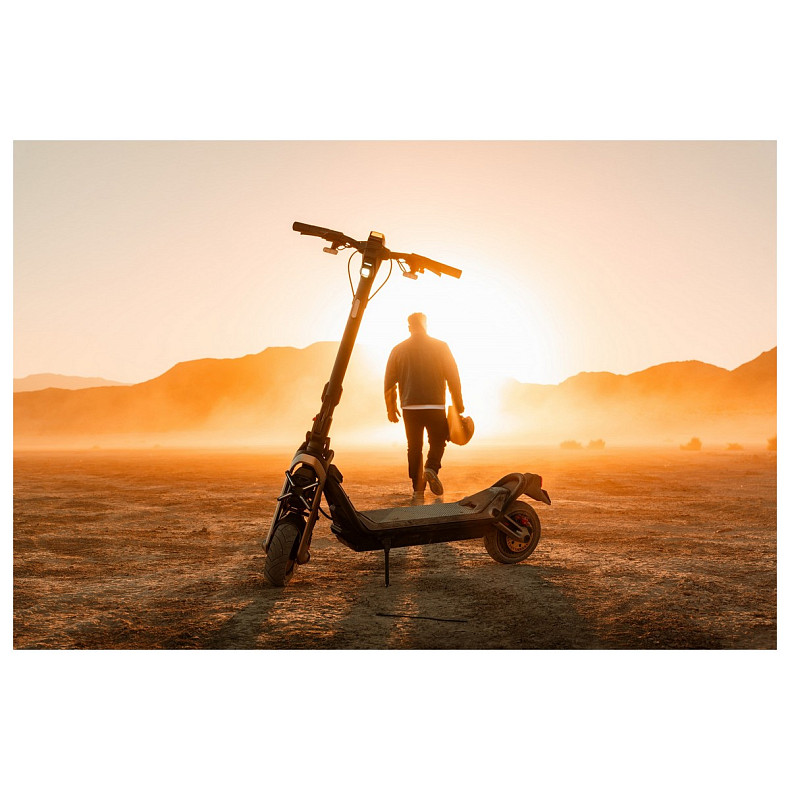 Електросамокат Segway-Ninebot GT3 PRO, чорний