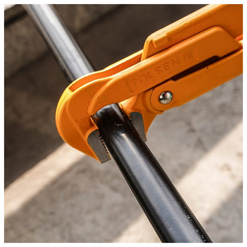 Ключ трубный Tolsen Профи, 90°, рабочий диапазон 0-25мм, 320мм (10251)