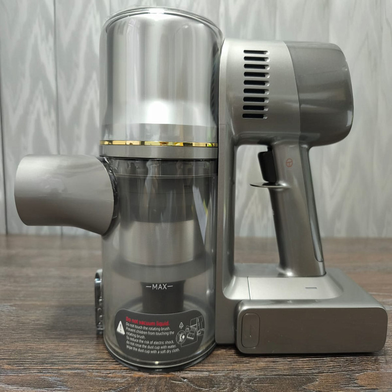 Аккумуляторный пылесос Dreame R20 Aqua - Уценка