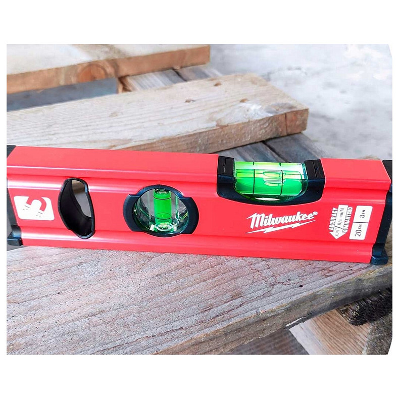 Уровень Milwaukee Slim Box, 20см, 2 капсулы (4932478897)