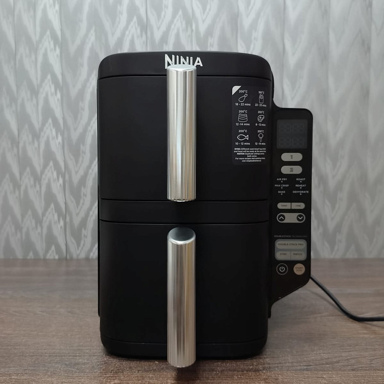 Мультипіч Ninja Double Stack 2-Level Air Fryer 7,6 л SL300EU - Уцінка