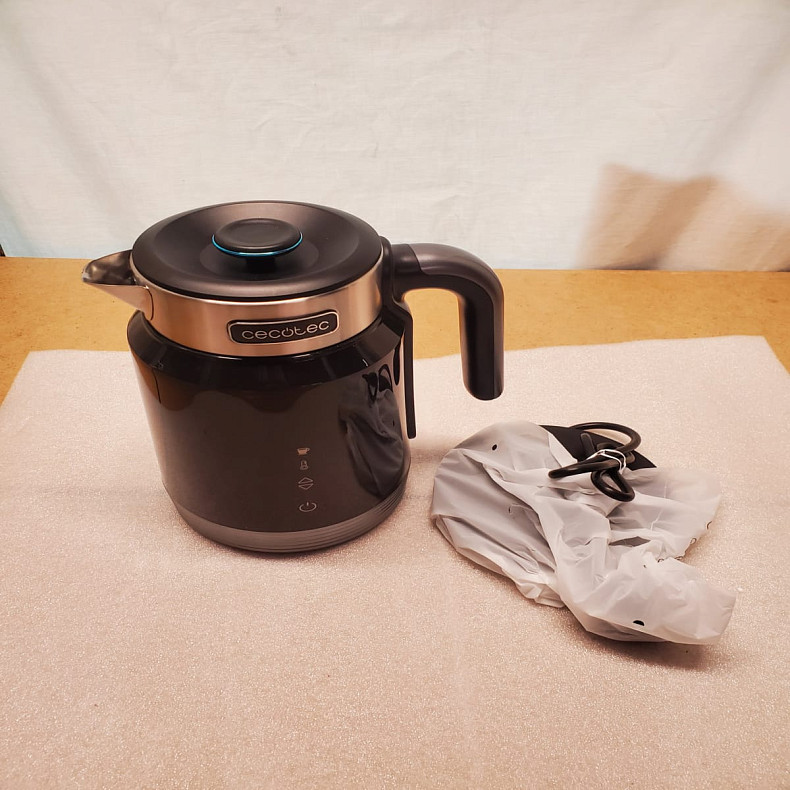 Электрочайник CECOTEC ThermoSense 600 Touch Black - Уценка