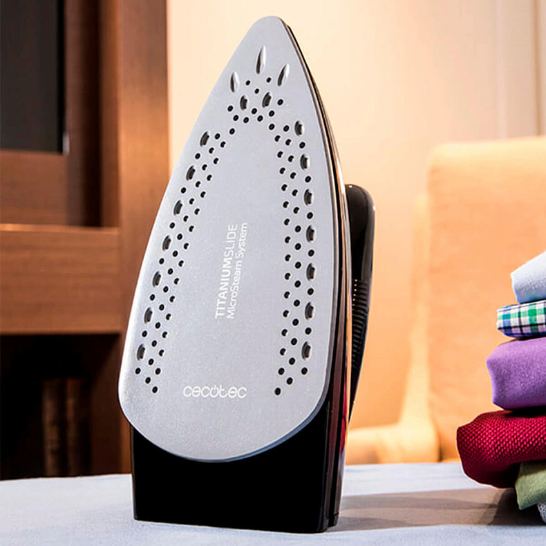 Утюг Cecotec GoForce 8000 Folding Titanium Travel