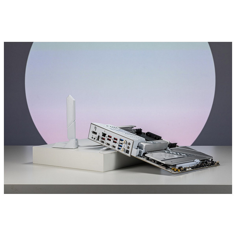 Материнская плата ASUS ROG STRIX X870-A GAMING WIFI sAM5 X870 4xDDR5 M.2 HDMI DP WiFi BT ATX