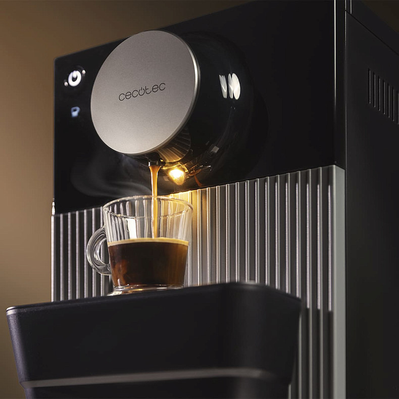 Кофемашина CECOTEC Cremmaet Cube