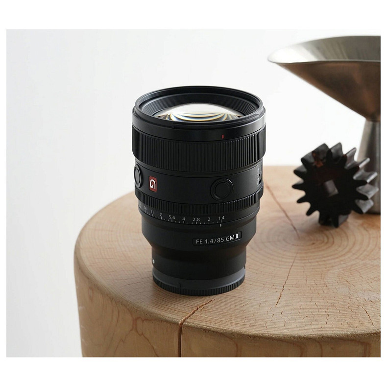 Объектив Sony 85mm f/1.4 GM II для NEX FF