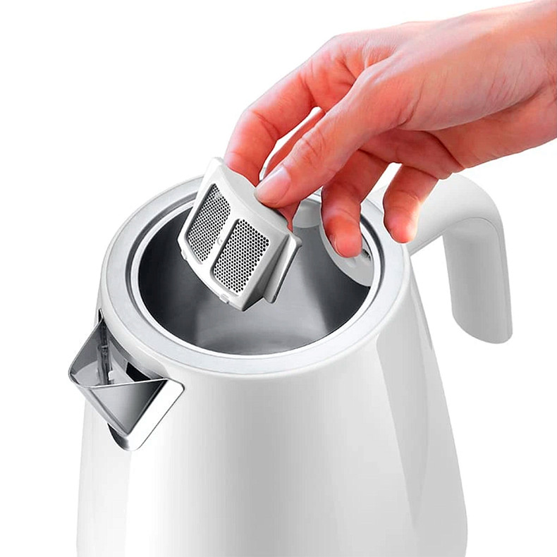 Электрочайник DeLonghi KBY 2011 W