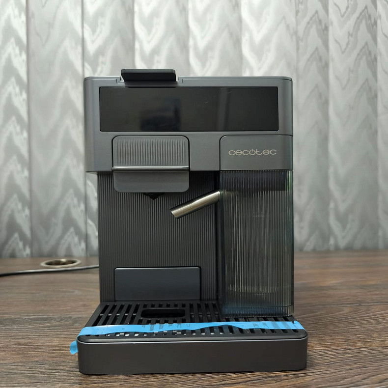 Кофеварка капсульная CECOTEC FreeStyle Latte - Уценка