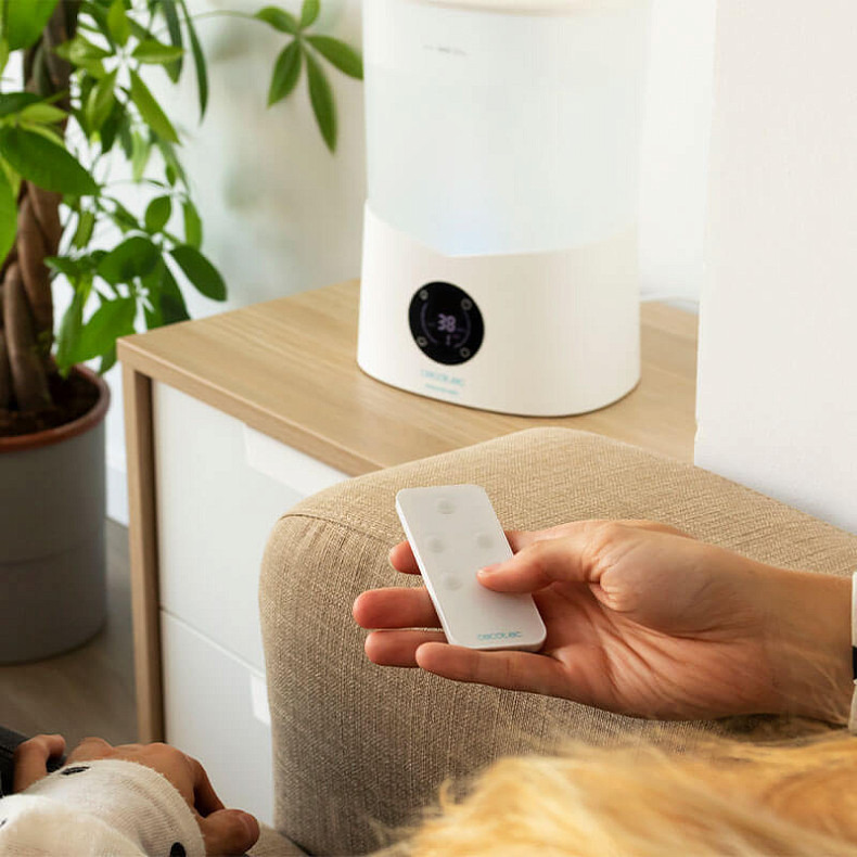 Увлажнитель воздуха Cecotec BreezeCare 2600 Light Smart