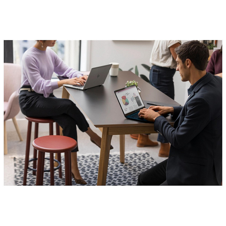 Ноутбук HP EliteBook 860-G11 16" WUXGA IPS AG, Intel U7-165U, 64GB, F2048GB, UMA, LTE, DOS, серебристый