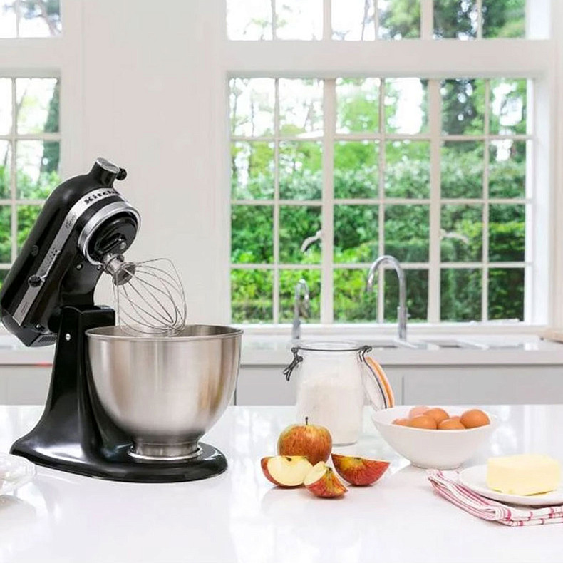 Кухонный комбайн KitchenAid CLASSIC 4,3 л 5K45SSEOB с откидным блоком черный