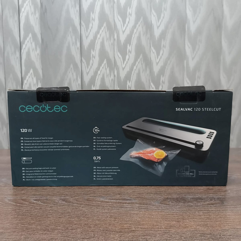 Вакуумний пакувальник CECOTEC SealVac 120 SteelCut - Уцінка