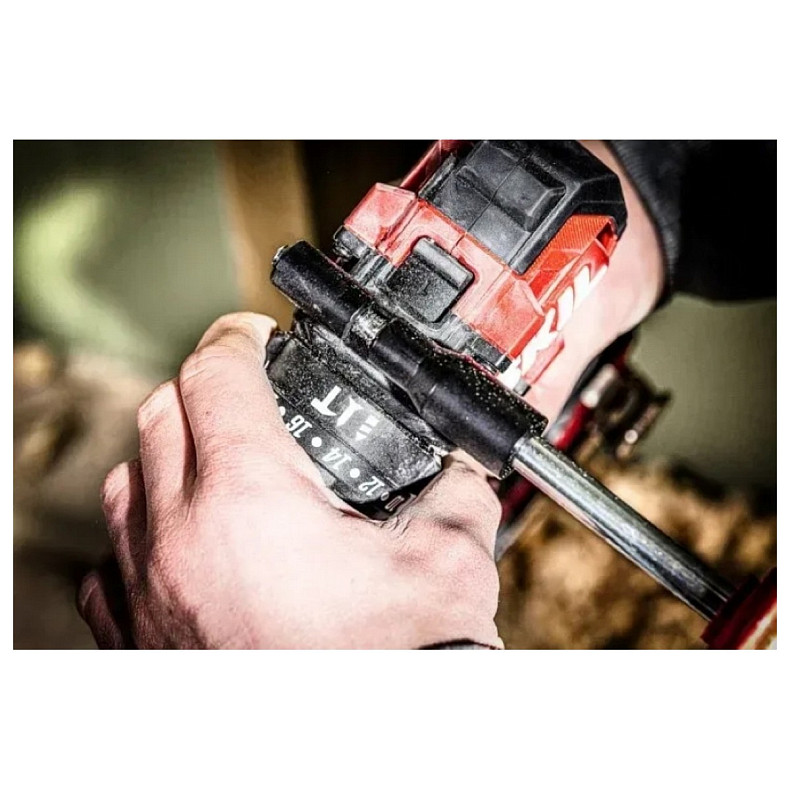 Шуруповерт-дрель ударная аккумуляторная SKIL 3085 (11070100603)