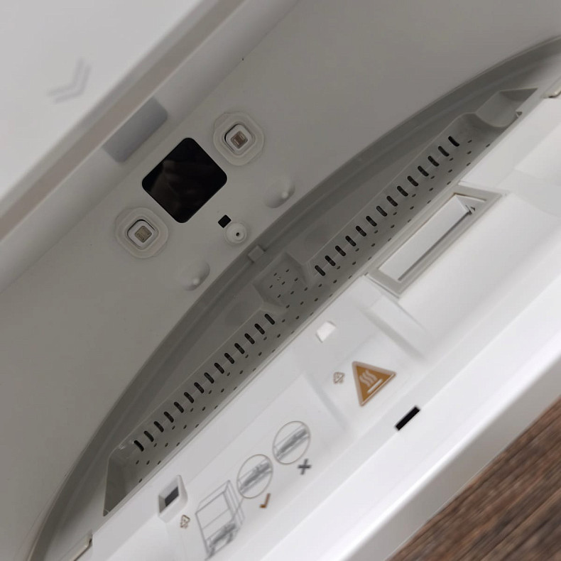 Робот-пилосос миючий Dreame Aqua 10 Ultra Roller Complete White - Уцінка