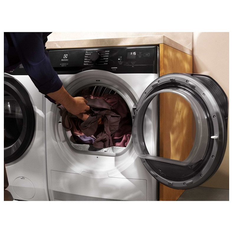 Сушильная машина Electrolux EW6D98BEU