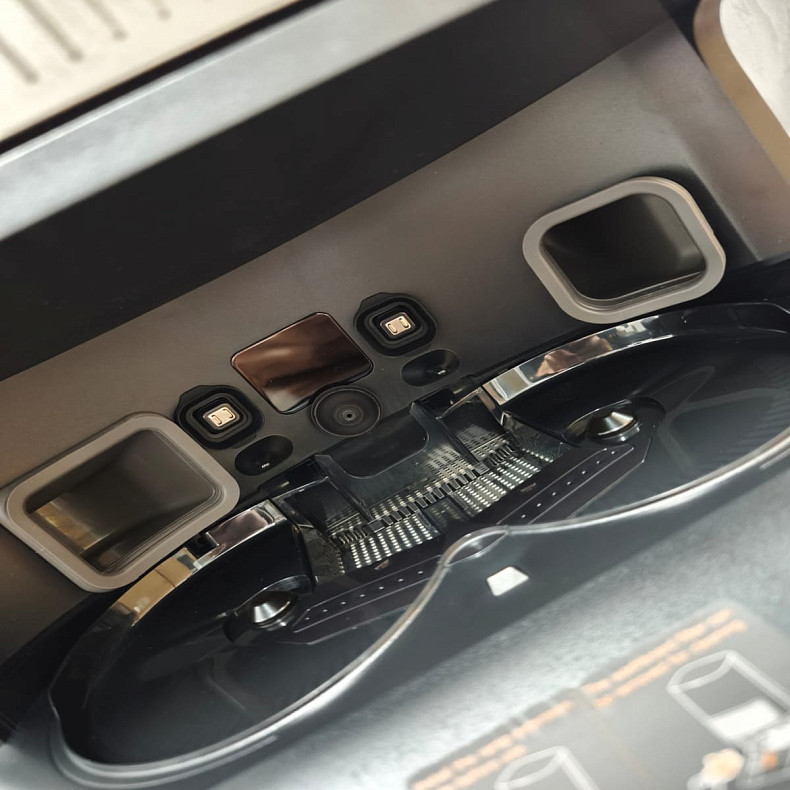 Робот-пилосос миючий Dreame L40s Pro Ultra Black - Уцінка