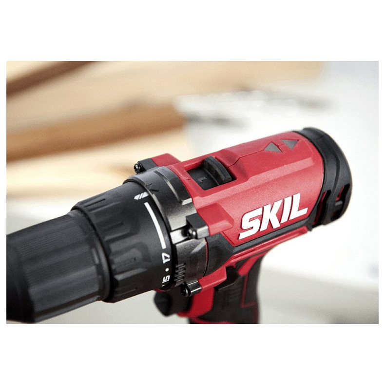 Шуруповерт-дрель аккумуляторная SKIL 3008 CA