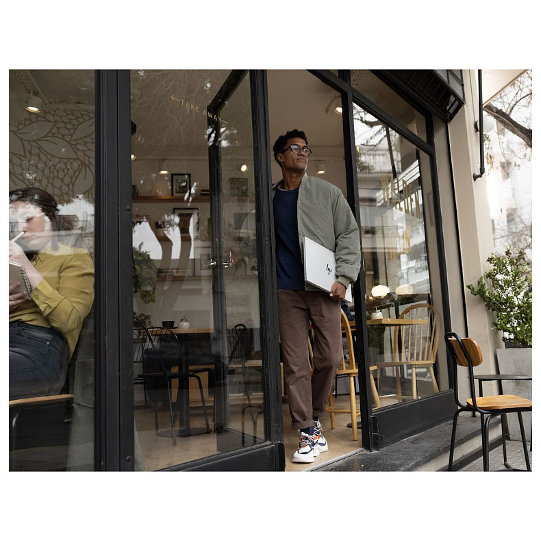 Ноутбук HP OmniBook 7 17-dc0001ru 17.3" FHD IPS Touch, Intel U7-258V, 32GB, F1TB, UMA, Win11, серебро