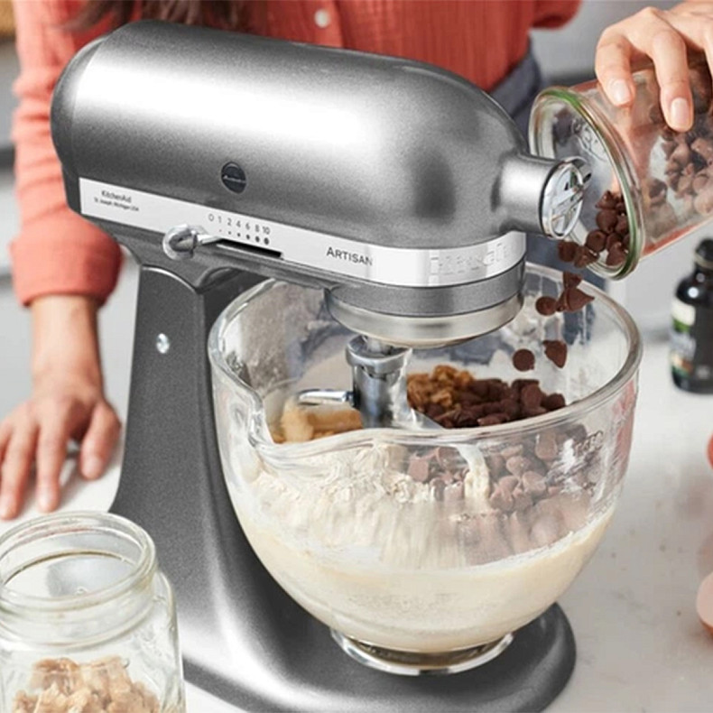 Кухонный комбайн KitchenAid Artisan 4,8 л 5KSM185PSEMS с откидным блоком серебряный медальон