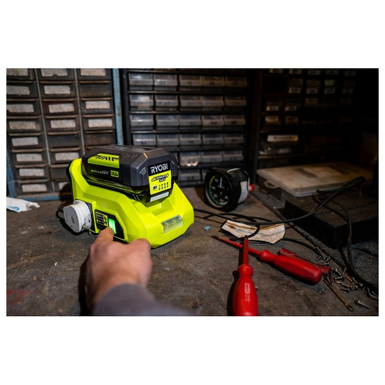 Інвертор напруги акумуляторний RYOBI RY36BI300A-0, без АКБ