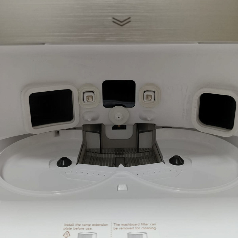 Робот-пилосос миючий Dreame X50 Ultra Complete White - - Уцінка