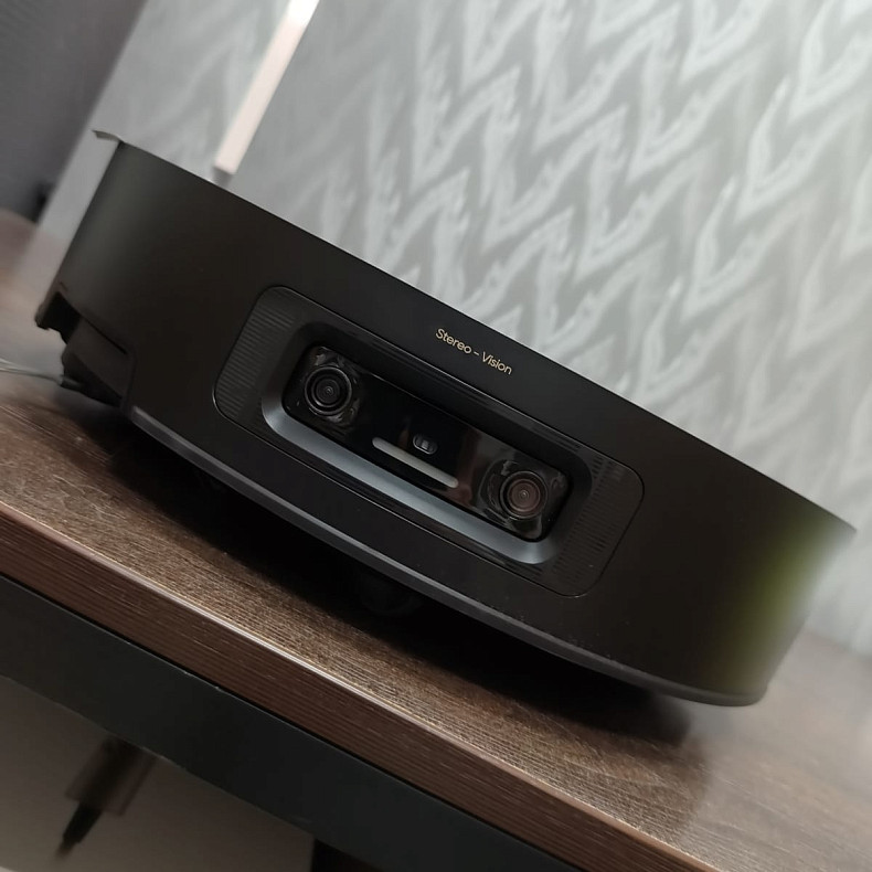 Робот-пилосос миючий Dreame Aqua 10 Ultra Track Complete Black - Уцінка