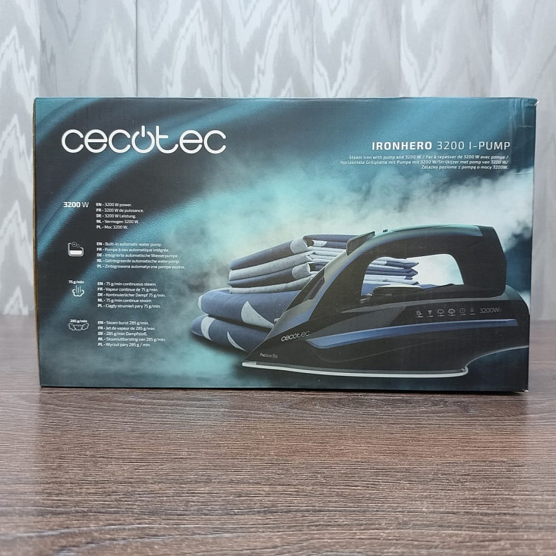 Утюг CECOTEC IronHero 3200 i-Pump   --  Уценка