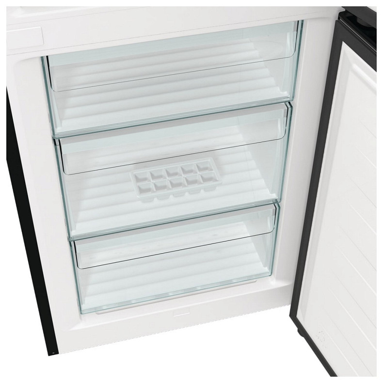 Холодильник Gorenje ONRK619DBK