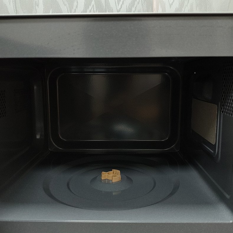 Мікрохвильова піч Gorenje MO 20 E1S - Уцінка