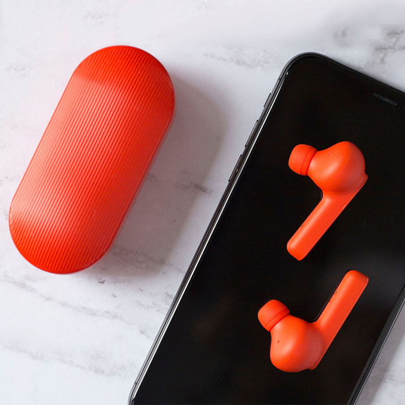 Наушники MOBVOI TicPods Free WG72016 Wireless Earbuds Lava Red