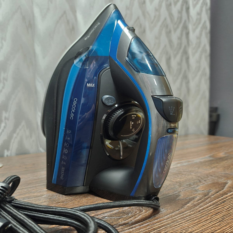 Праска CECOTEC IronHero 3200 i-Pump (CCTC-01874) -- Уцінка