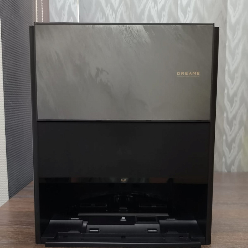Робот-пилосос миючий Dreame Aqua 10 Ultra Track Complete Black - Уцінка