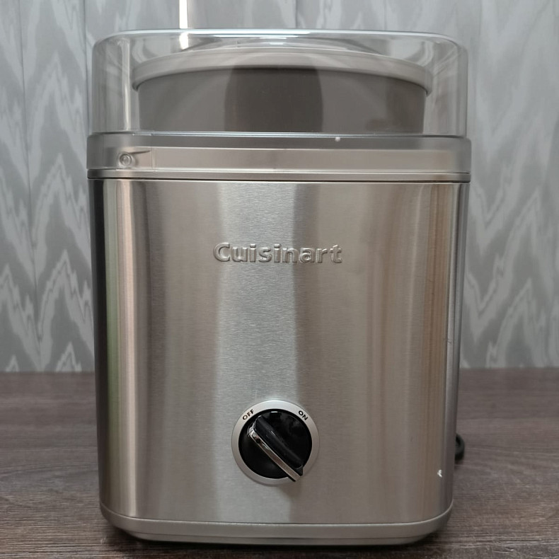 Морозивниця Cuisinart Deluxe ICE30BCE - Уцінка