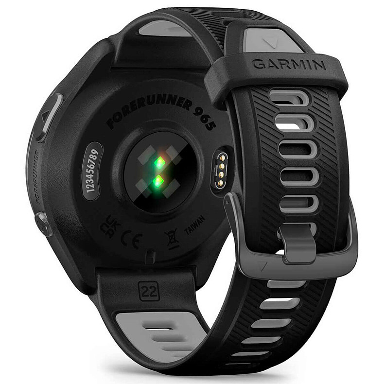 Спортивные часы Garmin Forerunner 965 Carbon Gray DLC Titanium Bezel with Black Case and Black/Powder Gray Silicone Band