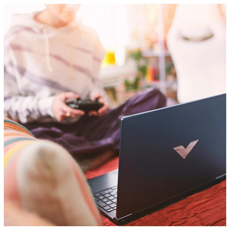 Ноутбук HP Victus 15-fb3010ua 15.6" FHD IPS AG, AMD R5-8645HS, 16GB, F512GB, NVD4050-6, DOS, синій
