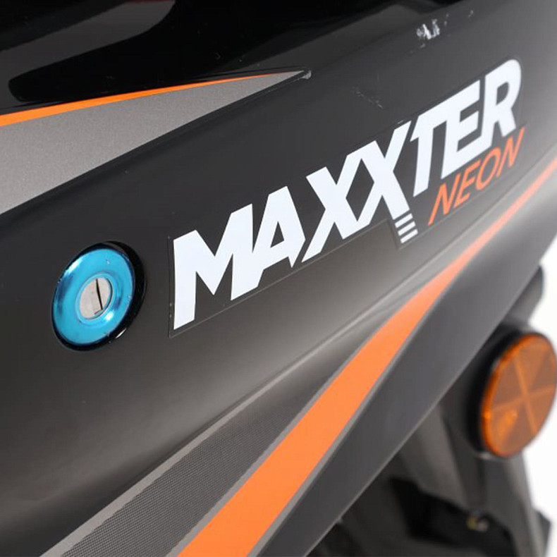 Електроскутер MAXXTER NEON, 2500 Вт, чорний