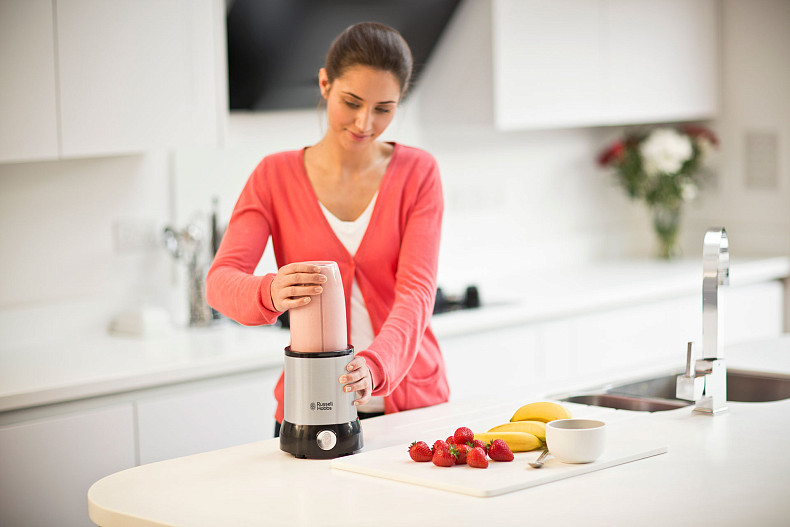 Мульти-блендер Russell Hobbs 23180-56 NUTRI BOOST