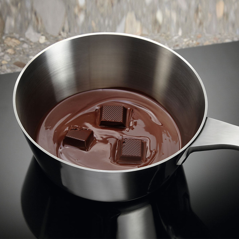 Варочная поверхность комбинированная Electrolux KDI951723K