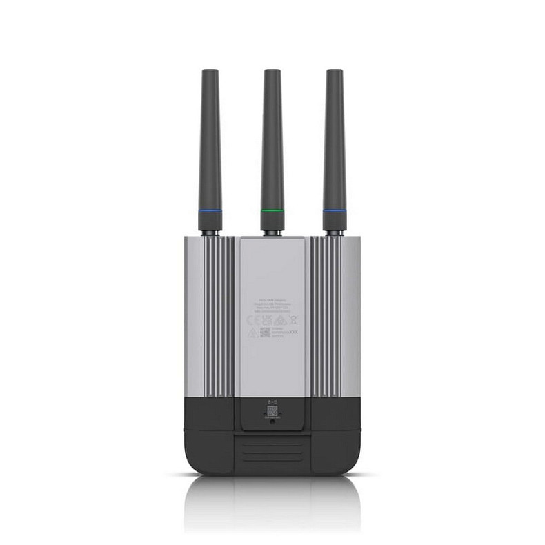 Бездротовий маршрутизатор Ubiquiti Mobile Router Industrial (UMR-industrial)