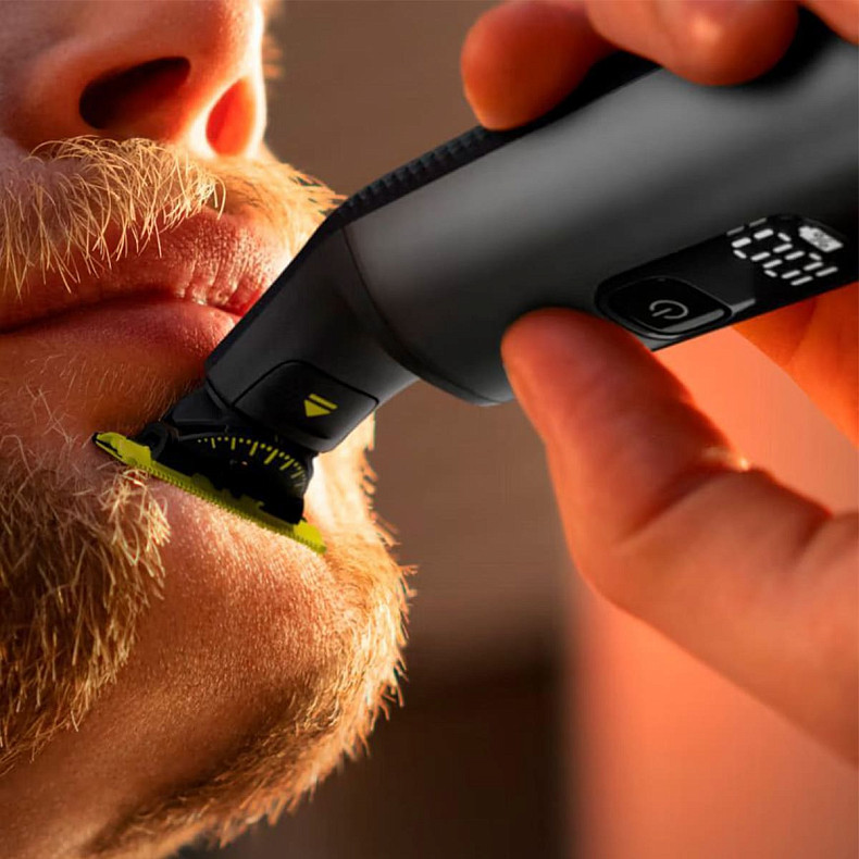 Бритва Philips OneBlade Pro 360 QP6552/15