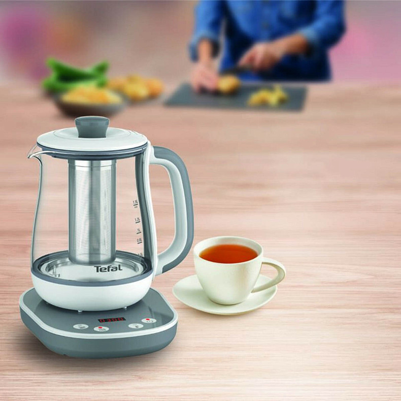 Электрочайник Tefal BJ551B10