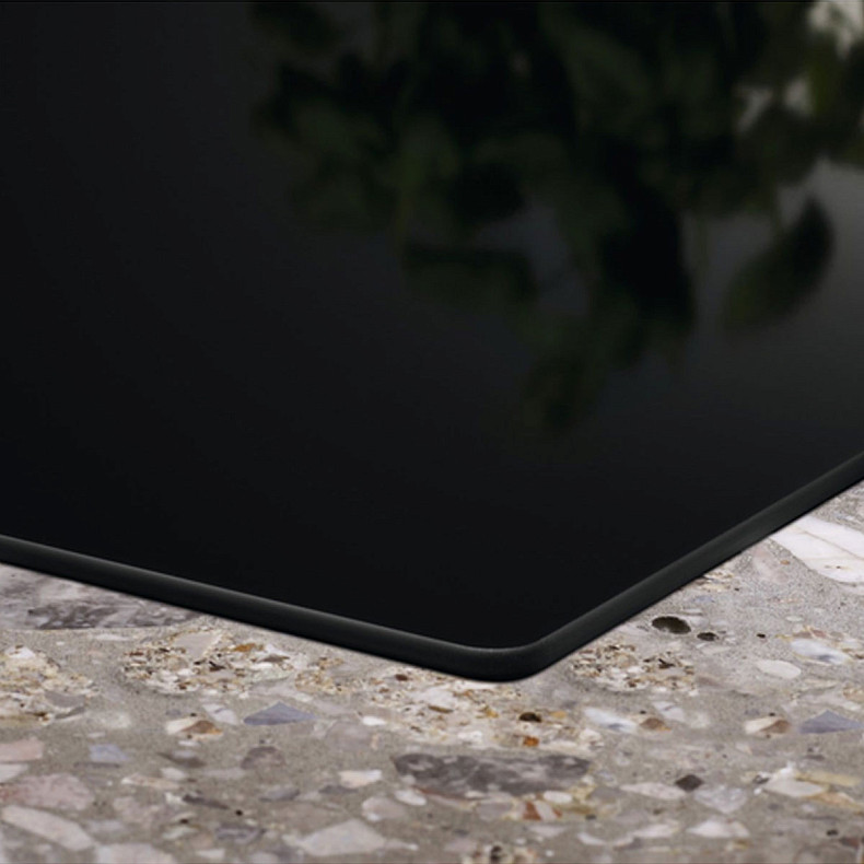 Варильна поверхня електрична Electrolux LHR3233CK