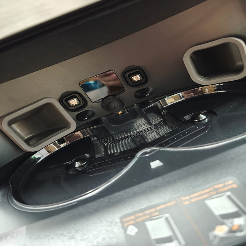 Робот-пылесос моющий Dreame X50 Ultra Complete Black - Уценка