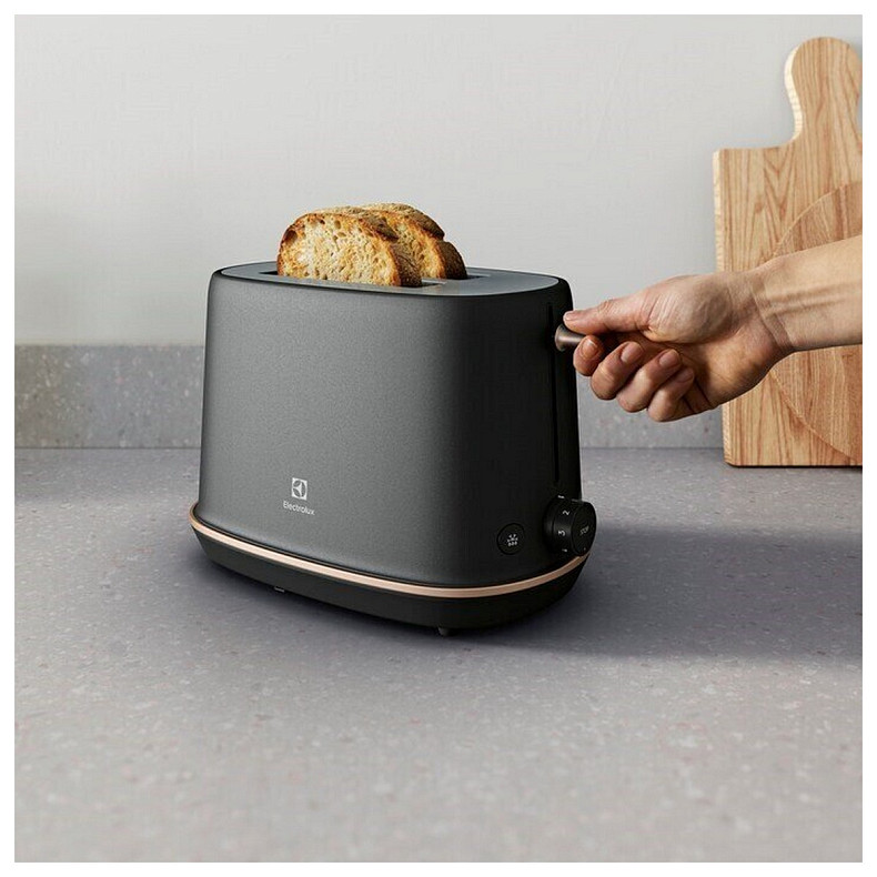 Тостер Electrolux E7T1-6BP