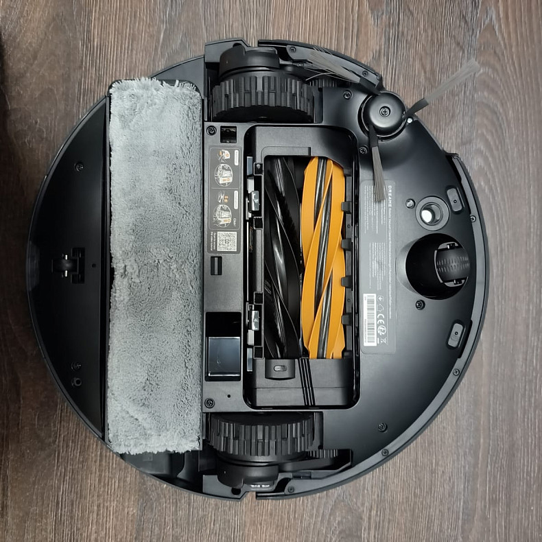Робот-пилосос миючий Dreame Aqua 10 Ultra Track Complete Black -- Уцінка