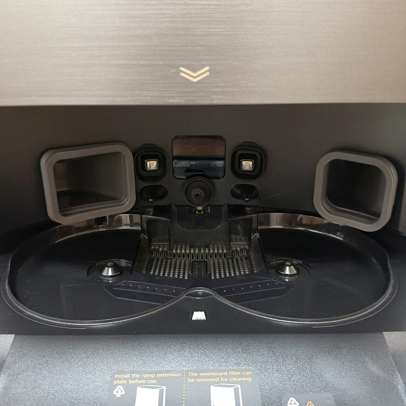 Робот-пилосос миючий Dreame X50 Ultra Complete Black - Уцінка
