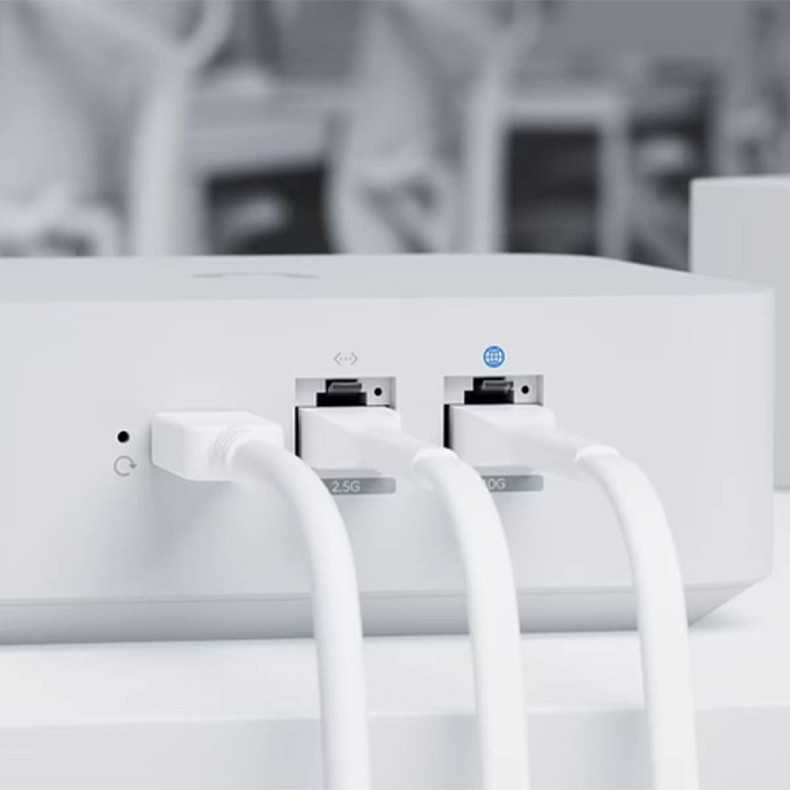 Точка доступа Ubiquiti UX7